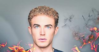 Beeindruckend. Michael Elsener: &laquo;Eindr&uuml;cklich, was der Mann draufhat&raquo;, schrieb der &laquo;Tages-Anzeiger&raquo; &uuml;ber diesen Kabarettisten.  