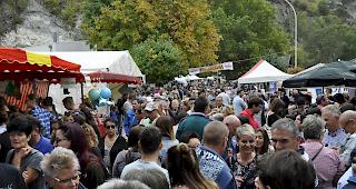 Zahlreiche Besucher bev&ouml;lkerten am Samstag Turtmann.