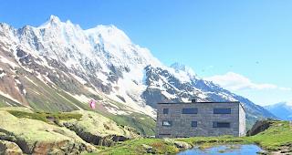 Gelungene Sommersaion. Auf der Anenh&uuml;tte (mit Blick in westliche Richtung fotografiert) ist man zufrieden. 