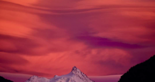 Das Zinalrothorn im Val d'Anniviers. 