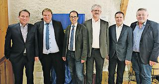 Lionskomitee. Reinhard Heynen, Kassier; Edmund Constantin, Pr&auml;sident; Andreas Seitz, 2. Vizepr&auml;sident; Oskar Henzen, Sekret&auml;r; Bernhard Stucky, Past-Pr&auml;sident; Urs Kuonen, 1. Vizepr&auml;sident (von links).  