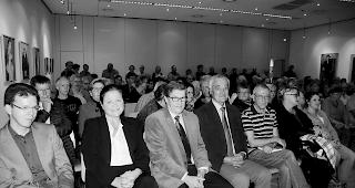 Grossinteresse an Hexerei. Dr. Hans Steffen (Vierter von links der ersten Reihe) berichtete Ersch&uuml;tterndes &uuml;ber den Hexenwahn im einstigen Wallis&hellip; 