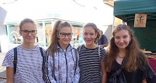 Geraldine Siegen (14) aus Wiler, Jelena Rieder (14) aus Kippel, Sandrine Siegen (14) aus Wiler und Marie-Louise Siegen (14) aus Wiler.