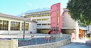 Naters will ein zus&auml;tzliches Schulhaus bauen.