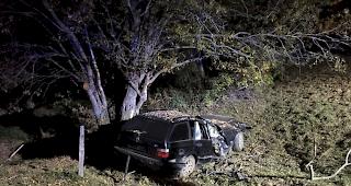Bei Nax hat sich in der Nacht auf Donnerstag ein schwerer Verkehrsunfall ereignet, der zwei Menschenleben forderte. 