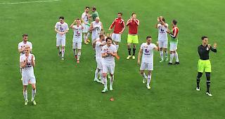 Jubelnde Spieler des FC Oberwallis. Auch im Heimspiel gegen Vevey Sports?
