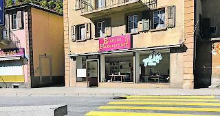 Zweckentfremdet. Immer wieder wird der Raum von g&auml;&n&auml; zur Abfallentsorgung missbraucht. 