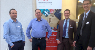 Die Referenten (von links): Pascal Amacker, WinSun AG, Hans Sch&ouml;nenberger, Caffe Cervino, David Gemmet, FFHS, Moderator Christoph Kronig, MGB.