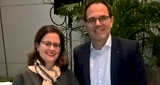 Von links: Referentin Stefanie Meier-Gubser und Stefan Gehrig, Pr&auml;sident Pro-Economy.vs