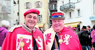 Narretei. F&uuml;r Martinimeier Ren&eacute; K&ouml;stli (links) und alt Martinimeier Roland Dubacher beginnt nun die sch&ouml;nste Jahreszeit. 