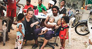 Cecilia Truffer bei einer Rohingya-Gemeinde in Malaysia...