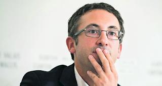 Keine frohe Botschaft. Staatsrat Fr&eacute;d&eacute;ric Favres Wunsch nach Gratis-Polizisten aus allen Kantonen ging nicht in Erf&uuml;llung. 