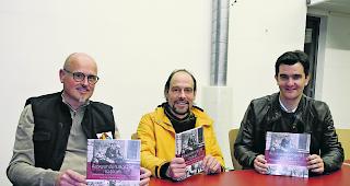 Drei Autoren, ein Buch. Martino Karlen, Werner Bellwald und Bernhard Rotzer (von links) realisierten die f&uuml;nfte Ver&ouml;ffentlichung des Gardemuseums. 