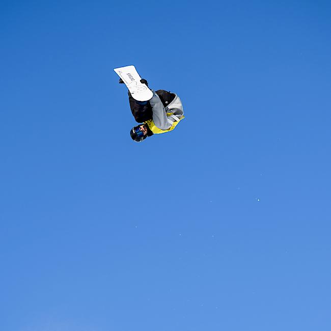 Pat Burgener fliegt Kopf über durch die Luft - in den Final schafft er es trotzdem nicht