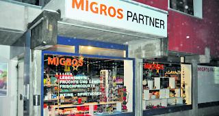 Verkauf beschlossen: Die Konsumgenossenschaft Ernen-Binn-Lax wird ihre Gesch&auml;fte in den drei Ortschaften ver&auml;ussern (Bild: Dorfladen Lax). Die Detailhandelsorganisation Volg AG als Mieterin f&uuml;hrt die Dorfl&auml;den weiter. 