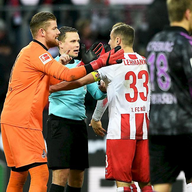 Emotionen pur: Freiburg drehte in Köln einen 0:3-Rückstand und gewann dank zwei Penaltys in den Schlussminuten