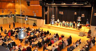 Behinderte, Kranke und ihre Angeh&ouml;rigen trafen sich am Sonntag in der Briger Simplonhalle.