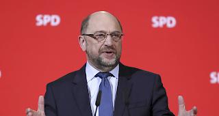 SPD-Chef Martin Schulz &auml;usserte Verst&auml;ndnis f&uuml;r die GroKo-Kritiker. (Archiv)