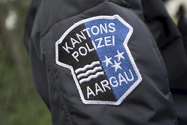Im Kanton Aargau hat man zwei weibliche Leichen in einem Mehrfamilienhaus gefunden.