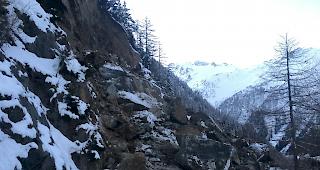 Am 13. Januar hat sich ein Felssturz beim Forclaz-Pass ereignet.