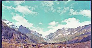 Zeitlos. Andrea Ebeners Bilder zeigen die wilde Seite des L&ouml;tschentals. 