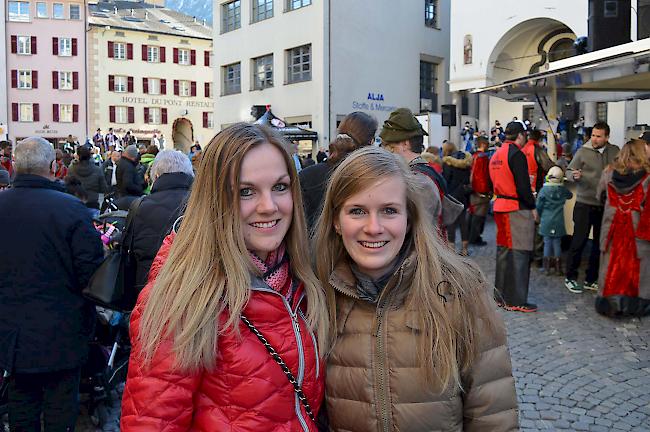 Stefanie Lagger (22) und Fabia Lagger (24) aus Fiesch.
