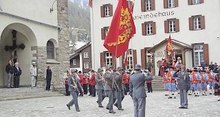 Die Zermatter Ehrengarde hat ein akutes Nachwuchsproblem.