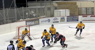Der EHC Raron kann auch die zweite Partie des Playoff-Viertelfinals f&uuml;r sich entscheiden. 