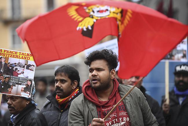 Unterstützung. Zum Auftakt des Prozesses im Januar demonstrierten Unterstützer der Liberation Tigers of Tamil Eelam (LTTE) auf der Piazza della Foca in Bellinzona.