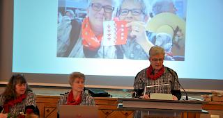 Vorstandsmitglied Rita Brantschen mit den Co-Pr&auml;sidentinnen Madeleine Schmidli und Pia Eggel (von links).