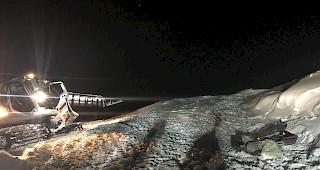 Aufgrund der Topografie des Gel&auml;ndes konnte der Fahrer des Pistenfahrzeuges das Zelt nicht sehen.