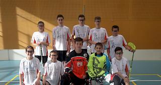 Die Juniorenmannschaft der UHC Embd Devils