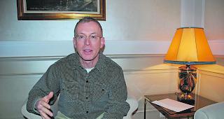 Entt&auml;uscht. Edmond Offermann: &laquo;Dringende und &uuml;berlebenswichtige Schritte m&uuml;ssten bei den Saastal Bergbahnen raschestens eingeleitet werden.&raquo; 