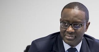 Weniger Lohn. Credit-Suisse-Chef Tidjane Thiam verdiente im 2017 rund 9,7 Millionen Franken. Ein Jahr zuvor waren es noch 10,24 Millionen Franken.