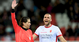 Zwei Fehlentscheide der Schiedsrichter waren mitverantwortlich f&uuml;r das schwache Resultat.