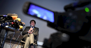 Offene Zukunft. Sucht nach einem Vermittler im Konflikt mit Spanien: Kataloniens Ex-Pr&auml;sident Carles Puigdemont in Berlin-Kreuzberg.