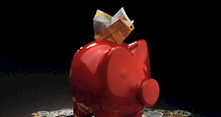 Viele Schweizer wollen Geld sparen und deshalb weniger konsumieren.