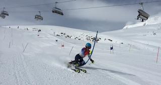 Beim 53. Internationalen Jugendcup in Saas-Fee traten am Dienstag und Mittwoch die besten 150 Jungtalente zwischen 12 und 16 Jahren aus der Schweiz, Frankreich, Italien, &Ouml;sterreich und Deutschland im Slalom und Riesenslalom gegeneinander an.