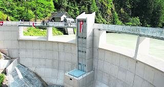 Mehrere Meinungen. Bei Grossprojekten in BLN-Gebieten (Bild: sanierter Stausee Sera im Zwischbergental) soll k&uuml;nftig nicht einseitig die Meinung der Denkmalpflege oder des Heimatschutzes gelten.  