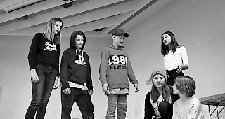 Proben. Gut geprobt ist halbwegs aufgef&uuml;hrt  &ndash;  dies gilt auch f&uuml;r die Leuker Primarsch&uuml;lerinnen und -sch&uuml;ler. 