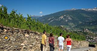 27.5 Grad. MeteoNews registrierte am Donnerstag in Sitten den bislang w&auml;rmsten Tag des Jahres.