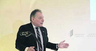 Wortf&uuml;hrer. Jacques Melly, Vorsteher des Departementes f&uuml;r Mobilit&auml;t, Raumentwicklung und Umwelt. 