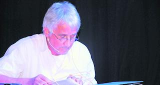 Ehrlich sein. &laquo;Als Leser vor dem Publikum stehst du irgendwie &lsaquo;nackt&rsaquo; da. Das heisst, du musst ehrlich sein&raquo;, findet Beat Albrecht. 