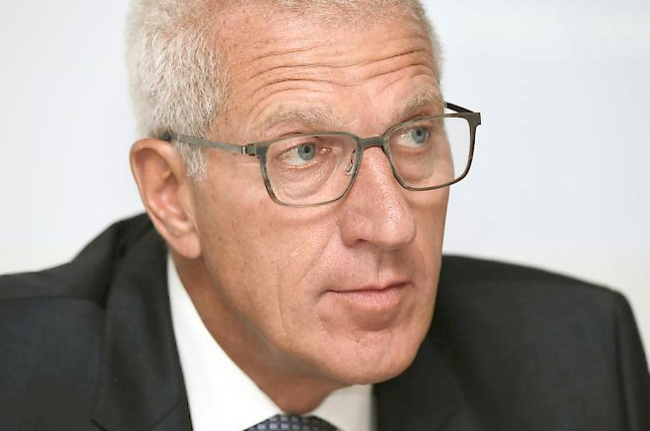 Tiefer Fall. Er galt als einer der mächtigsten Wirtschaftsführer der Schweiz: Pierin Vincenz. Seit Ende Februar sitzt der frühere Chef der Raiffeisenbank in U-Haft.