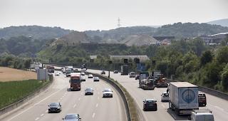 Im Anh&auml;nger eines Lkw's ist ein 16-j&auml;hriger Fl&uuml;chtling von Serbien in die Schweiz gereist. 