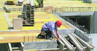 Wartezeiten. Bauherren m&uuml;ssen derzeit oft lange auf die Behandlung ihrer Baugesuche warten. 