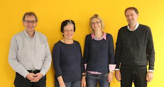 Team Krebsliga Wallis in Brig :Dr. med. Reinhard Zenh&auml;usern, Pr&auml;sident ; Andrea Salzmann-Karlen, Pflegefachfrau, Caroline Kreuzer-Pfammatter, Sozialarbeiterin; Franck Moos, Direktor