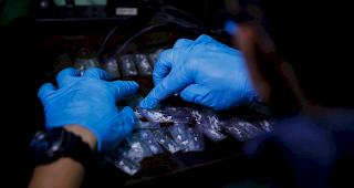 Rekordmenge. Im Kambodscha hat die Polizei k&uuml;rzlich 120 Kilogramm Methamphetamine in einem Touristenbus beschlagnahmt, was gleichzeitig der bislang gr&ouml;sste Drogenfund in der Geschichte des s&uuml;dostasiatischen Landes darstellt. (Symbolbild)