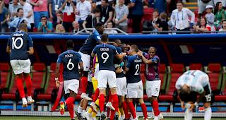 Spektakel pur. Der erste Viertelfinalist an der WM 2018 in Russland heisst Frankreich. Die &laquo;Equipe Tricolore&raquo; gewann gegen Argentinien in einer packenden Partie mit 4:3.