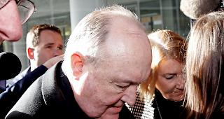 Der in einem Missbrauchskandal zu zw&ouml;lf Monaten Haft verurteilte australische Erzbischof Philip Wilson hat Rufe nach einem R&uuml;cktritt zur&uuml;ckgewiesen.